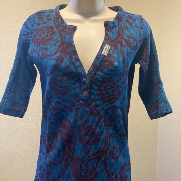 Institute Liberal | Thermal V-Neck Top | XS - Picture 1 of 6